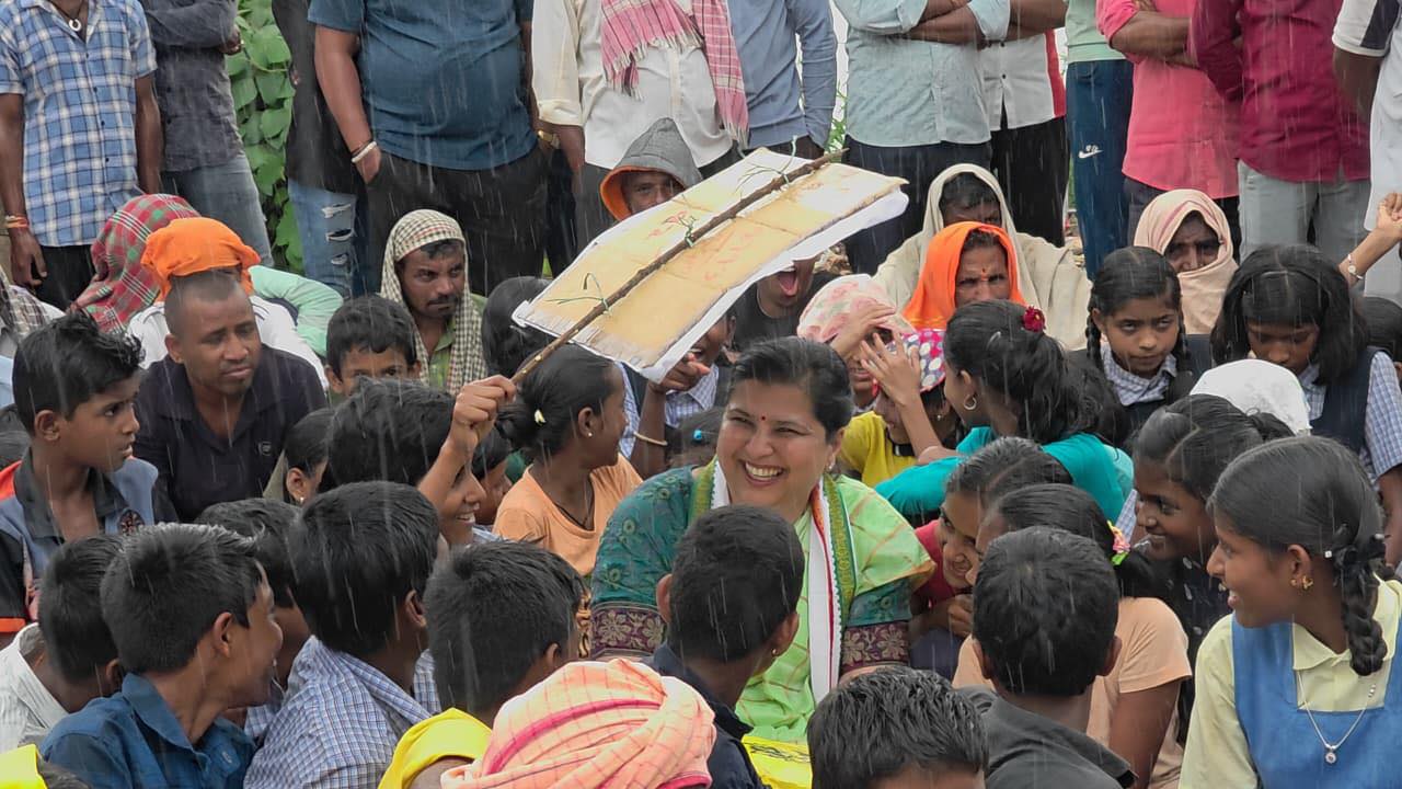 Photo Of The Day: ..आणि मी भावविवश झाले!