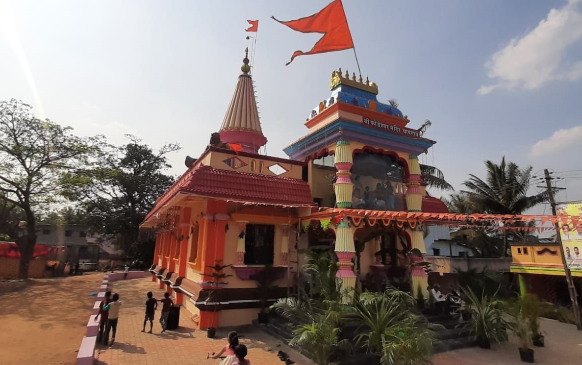 दुपारी चोर होते चापगावात; रात्री झाली १०.३० लाखांची चोरी