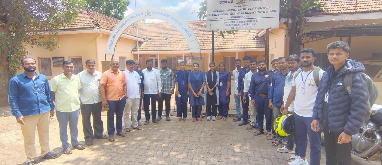 गणेबैल टोल नाक्यावरून हुळे कंपनीलाच ‘नारळ’; प्रांताधिकाऱ्यांची यशस्वी मध्यस्थी